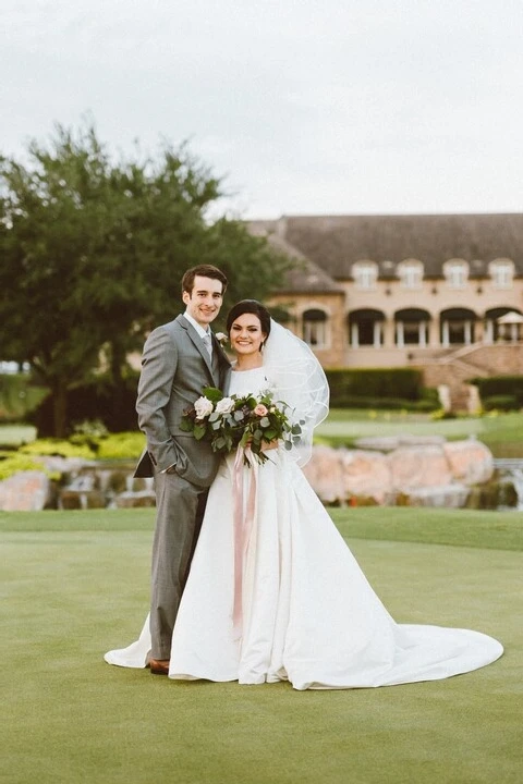 Royal Oaks Country Club