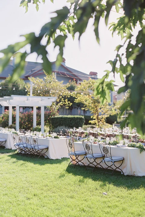 Geyserville Inn